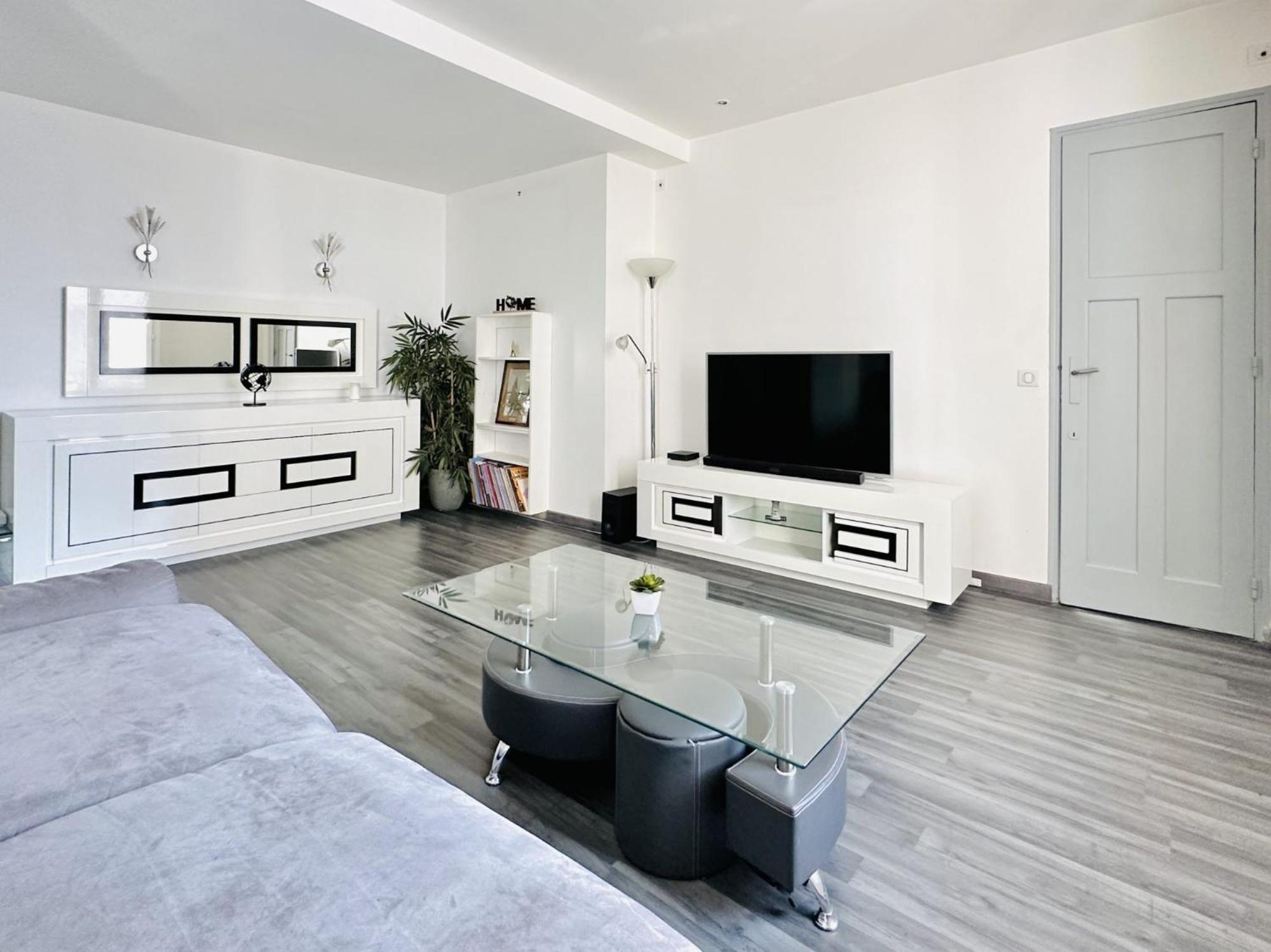 Le Globe Trotteur - 2 Pieces Cannes Centre Екстер'єр фото